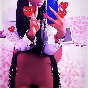 Meet your Posher, Frantika